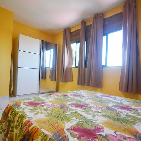 Appartement Tout Confort Sainte-Anne  Eksteriør bilde