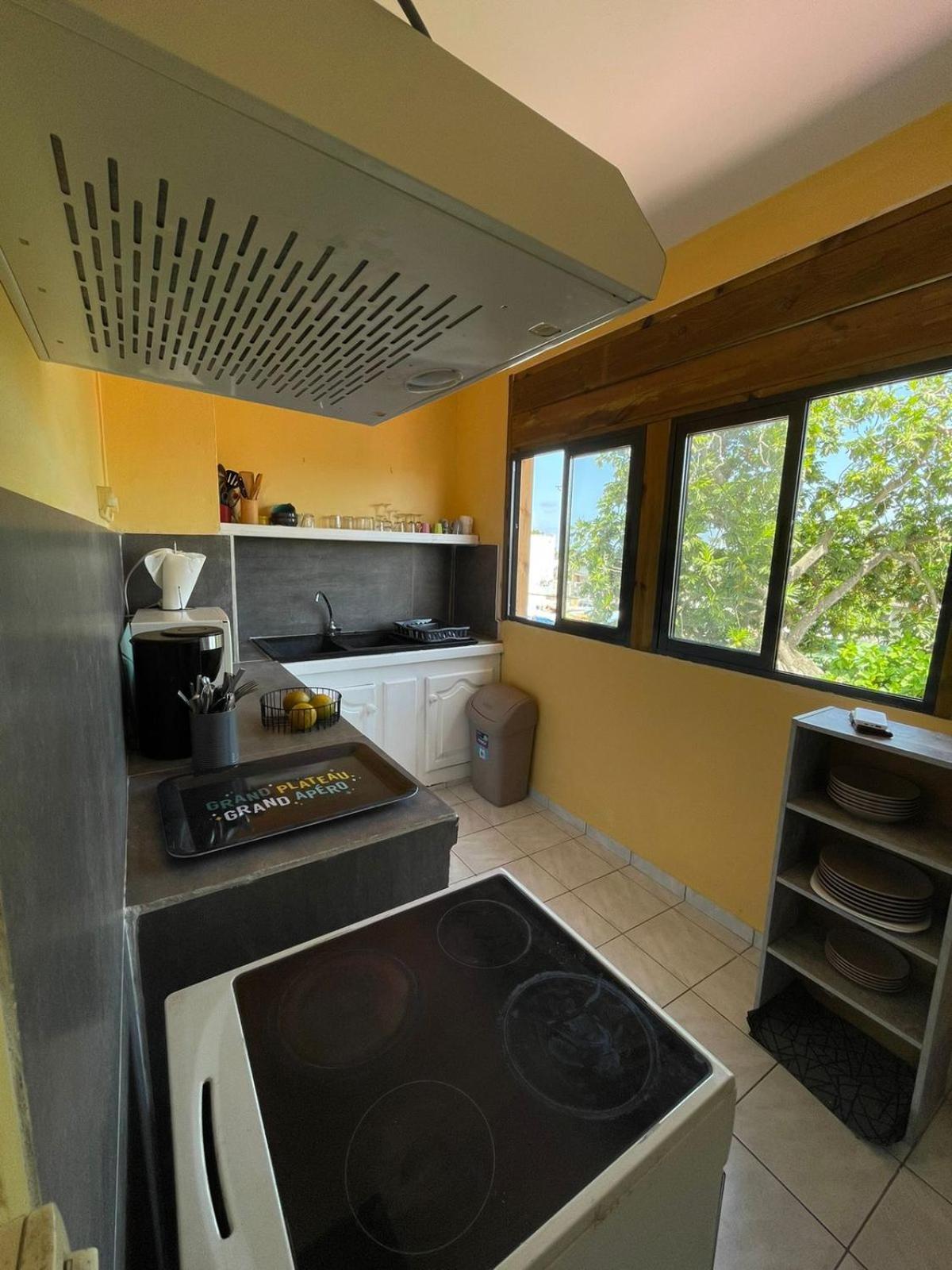 Appartement Tout Confort Sainte-Anne  Eksteriør bilde